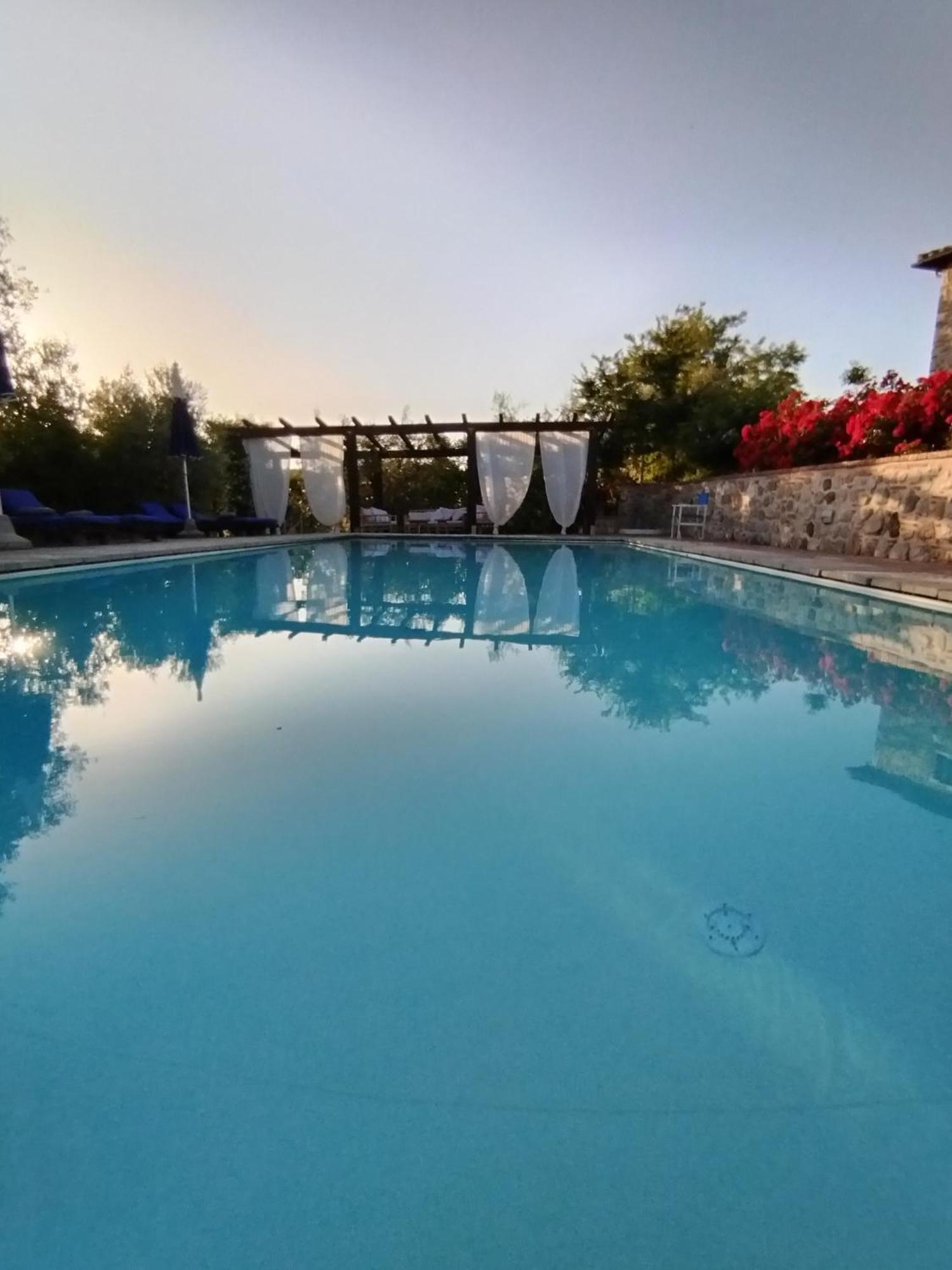 Agriturismo Podere Campaini Volterra Bagian luar foto