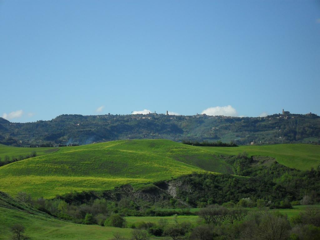 Agriturismo Podere Campaini Volterra Bagian luar foto