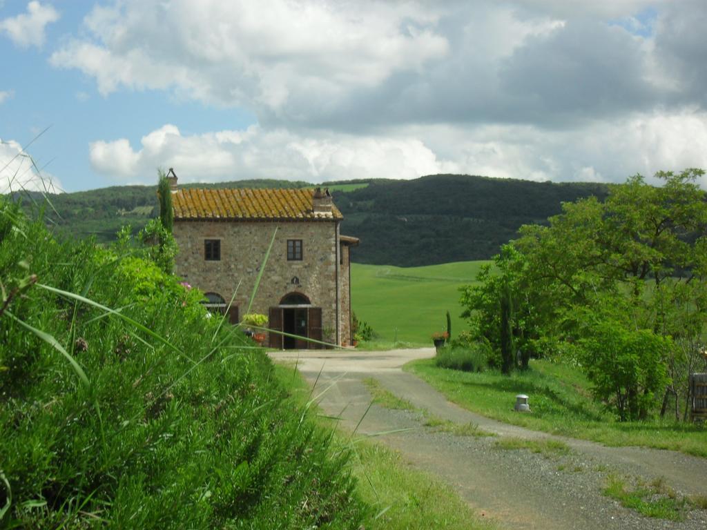 Agriturismo Podere Campaini Volterra Bagian luar foto