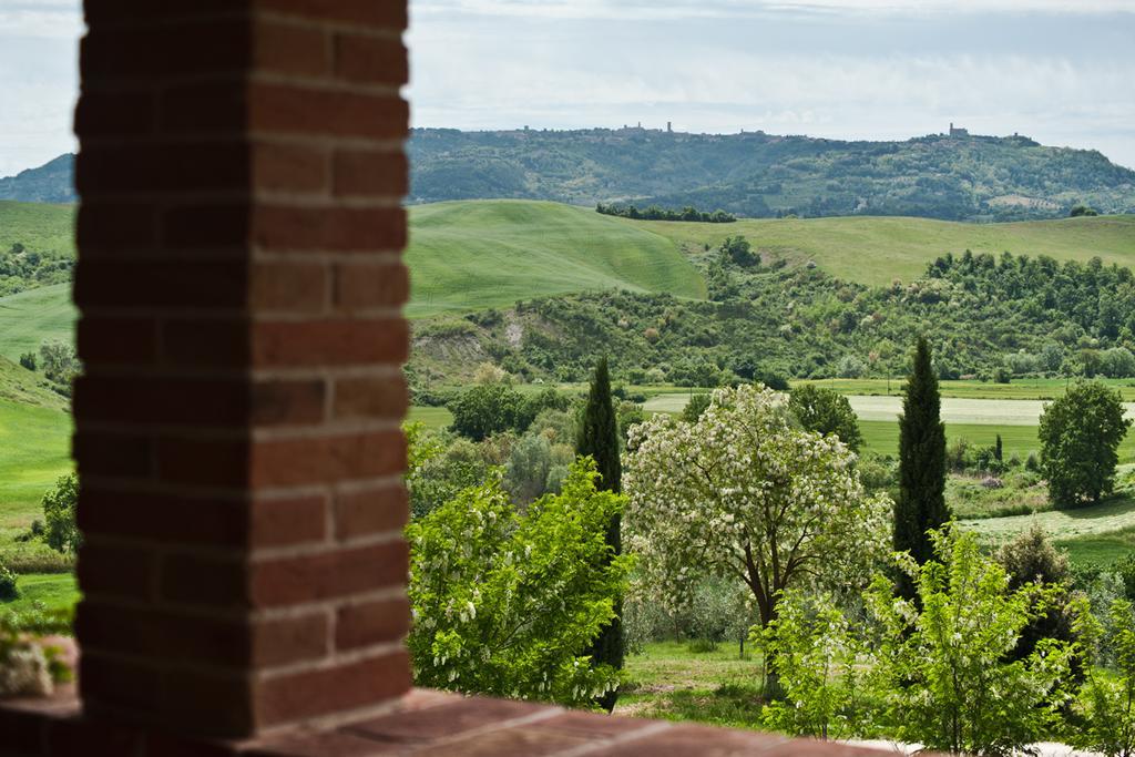 Agriturismo Podere Campaini Volterra Bagian luar foto