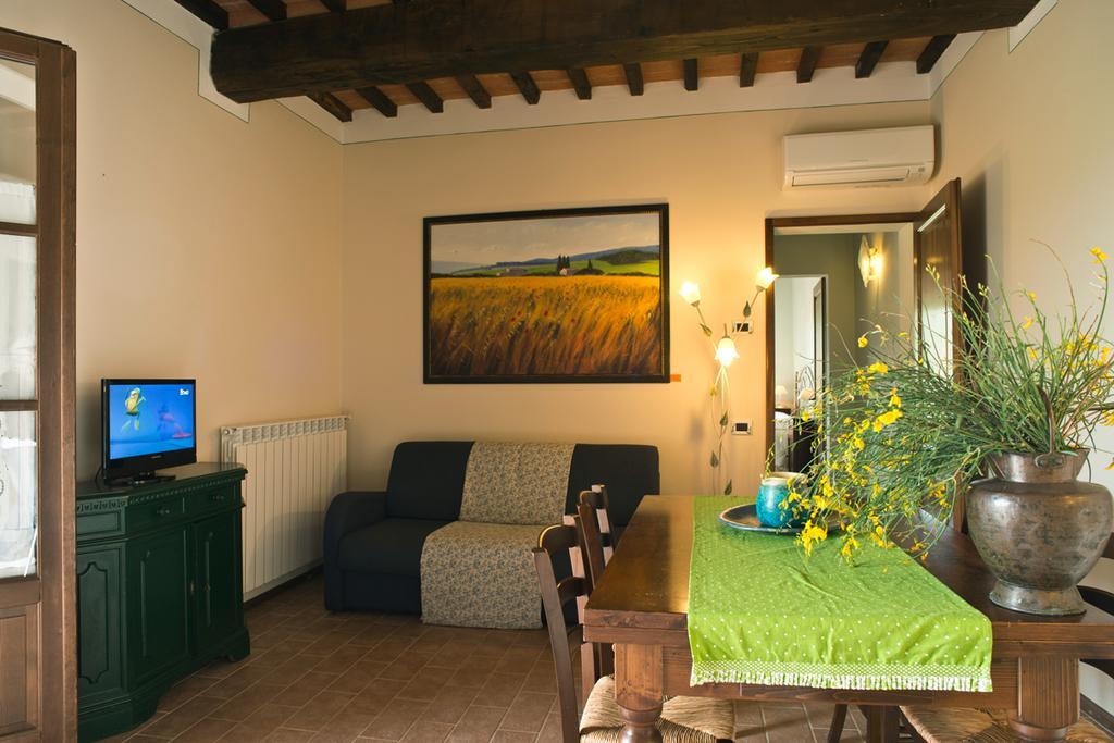 Agriturismo Podere Campaini Volterra Bagian luar foto