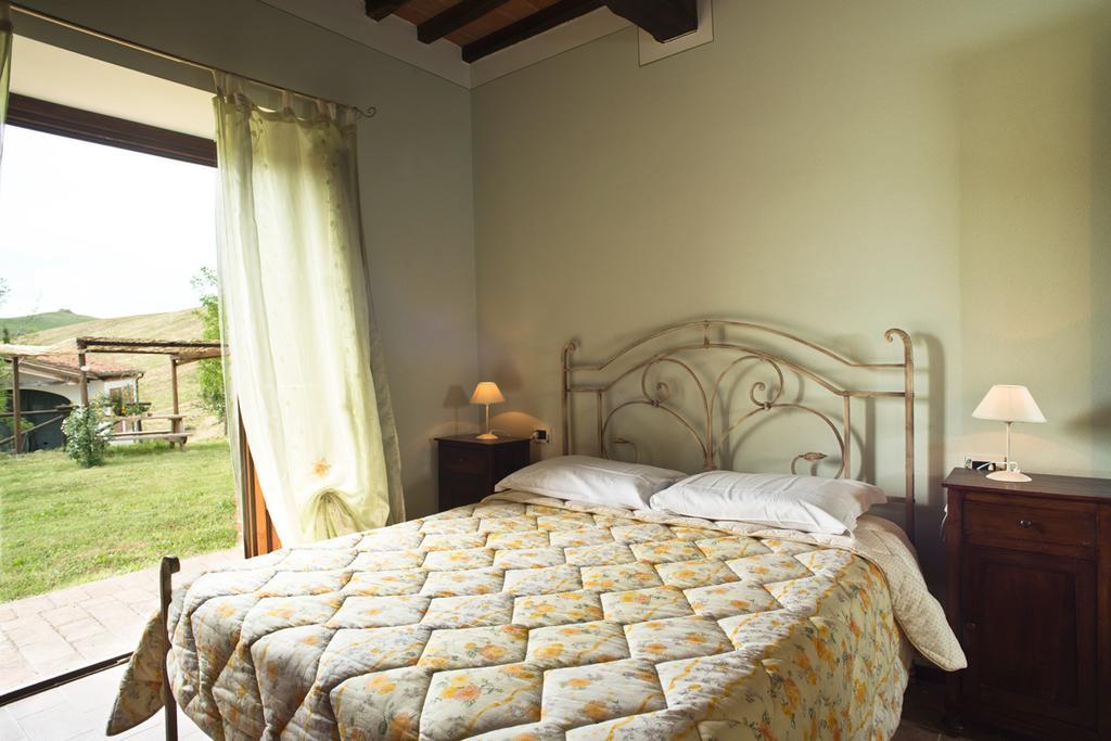 Agriturismo Podere Campaini Volterra Bagian luar foto