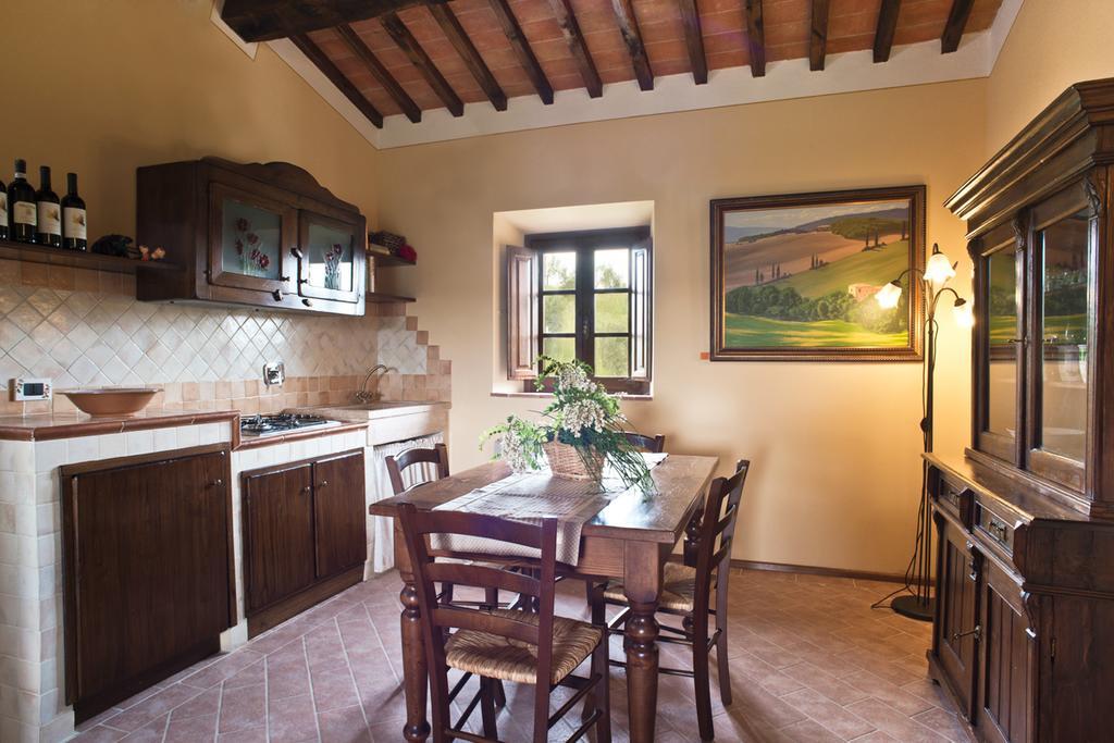 Agriturismo Podere Campaini Volterra Bagian luar foto